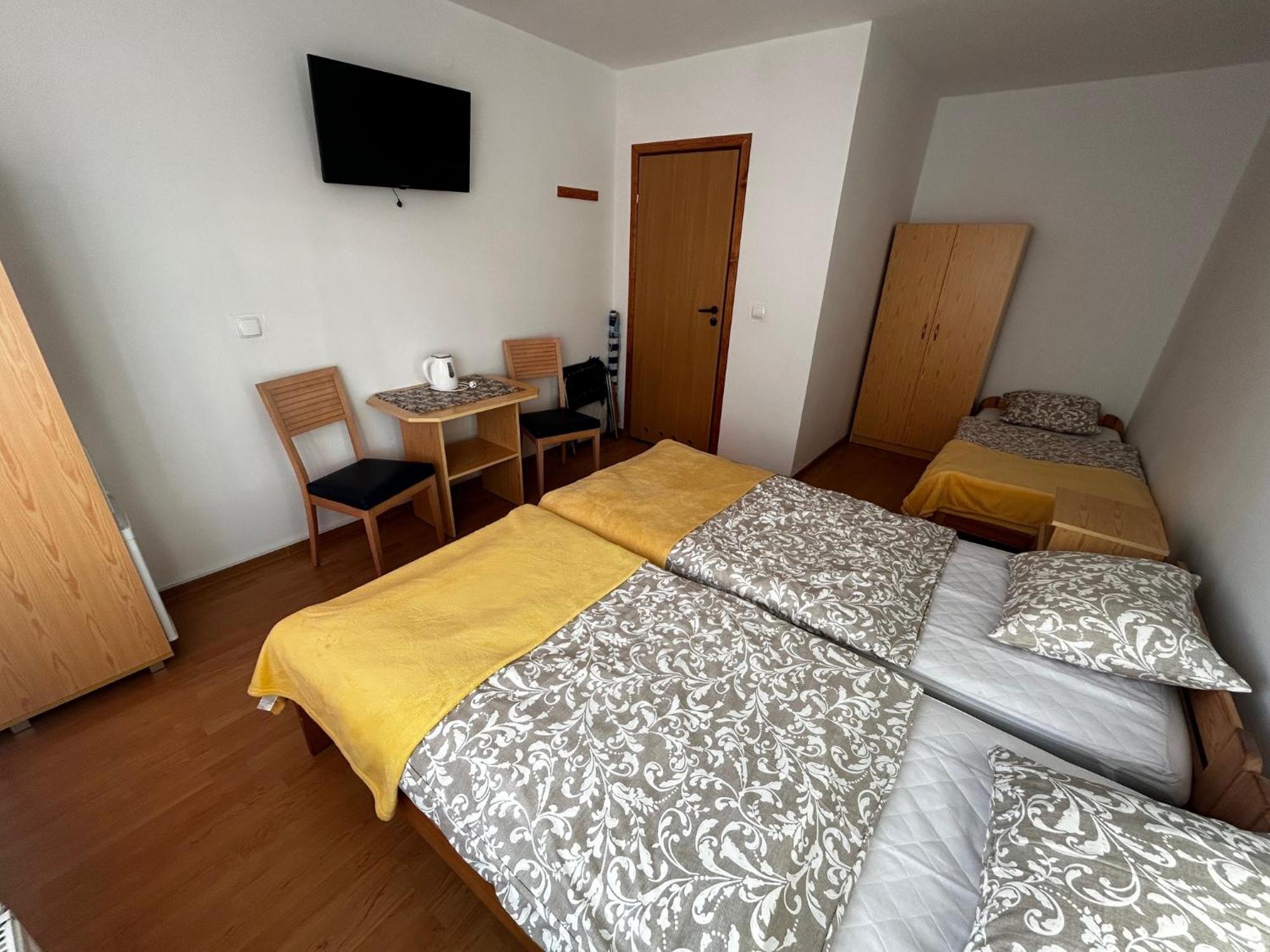 Pokoje Goscinne Zuza Władysławowo Buitenkant foto