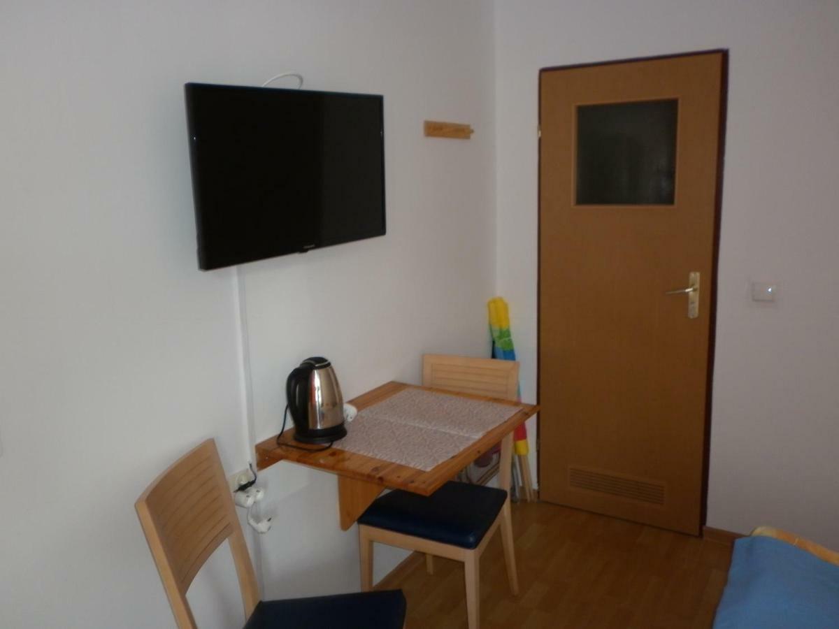 Pokoje Goscinne Zuza Władysławowo Buitenkant foto